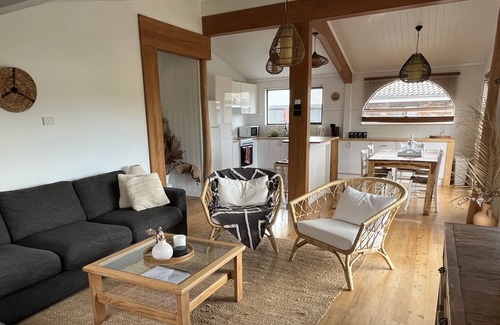 Wyongah Maison | Spacious and stylish home with huge landscaped backyard
