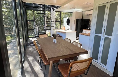 LaGrange Cabine | Hacker House - Do Your Best Work