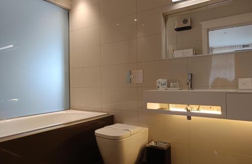 Cashmere Maison | Hackthorne Gardens Luxury Accommodation