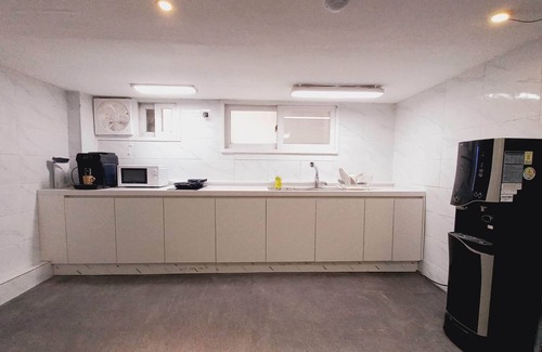 Seocho-dong Maison | Haechi Stay Guesthouse