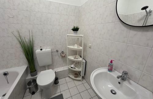 Kropeliner-Tor-Vorstadt Appartement | Hafenkante - Monteur- & Ferienwohnung gratis WLAN mit Parkplatz