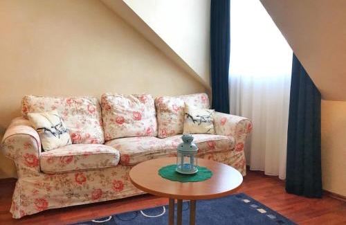Wiek Appartement | Hafenresidenz - Ferienwohnung 17 "Zugvogel"