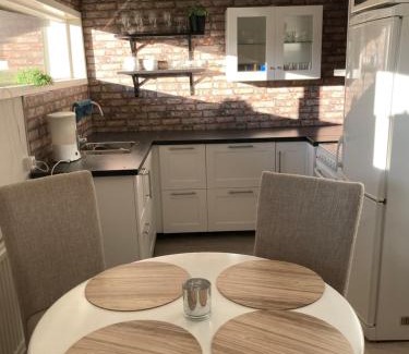 Grebbestad Appartement | Hagavägen 1 Lägenhet