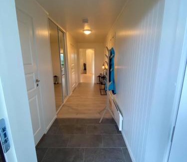 Leknes Appartement | Hagebyveien appartment - City Centre