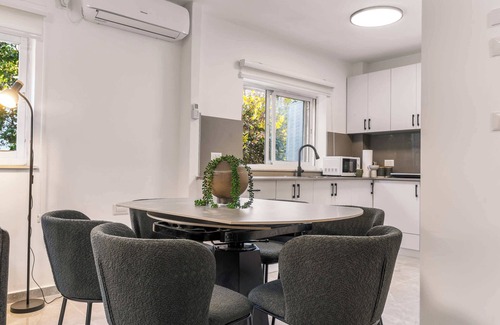 Jerusalem City Centre Appartement | HaHavatselet 19 - Isrentals - Deluxe XL