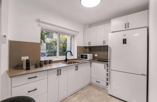 Jerusalem City Centre Appartement | HaHavatselet 19 - Isrentals - Deluxe XL