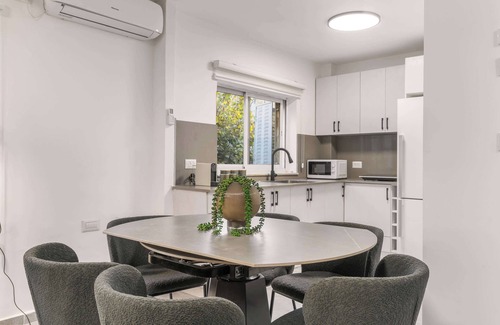 Jerusalem City Centre Appartement | HaHavatselet 19 - Isrentals - Deluxe XL