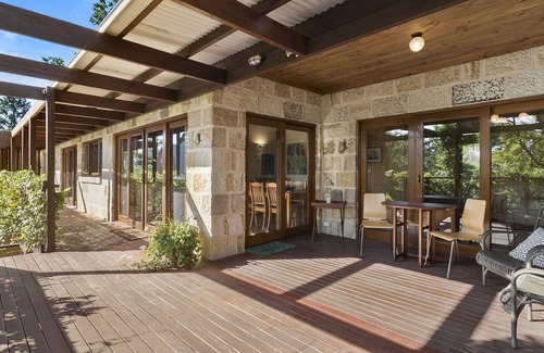 Kurrajong Maison | HAILEY@KURRAJONG - stylish and delightful. SPECIALS ON NOW !