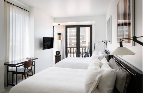 Cherry Creek Hôtel | Halcyon - a hotel in Cherry Creek