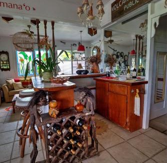 Hilo Maison | Hale Kawehi BnB Guesthouse
