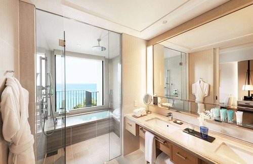 Nakama Hôtel | Halekulani Okinawa