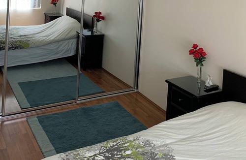 Sutherland Maison | Half House for Rent