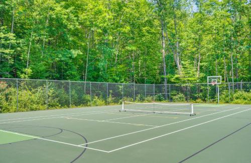 Campton Appartement | half Mi to Campton Mtn Resort-Style Condo