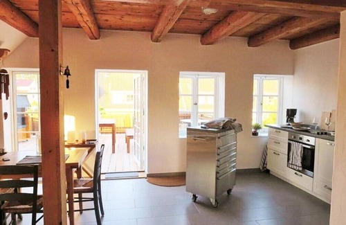 Borgerende Appartement | Half-timbered house by the sea WE 4: modern 3-room apartment with huge sunny roof terrace