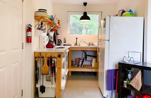 Highlands East Cottage | Haliburton Highlands Cottage with Lake Access and private dock!