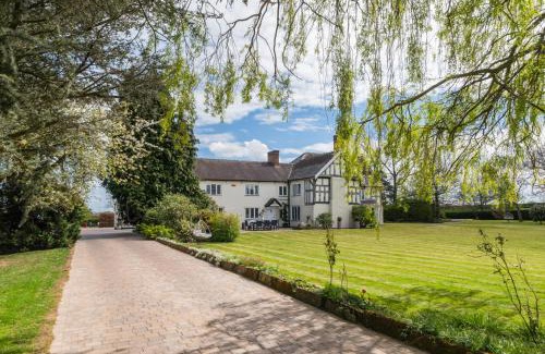 Nantwich Maison | Hall O'Coole