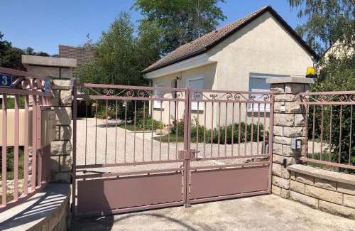 Saint-Julien-du-Sault Appartement | Halte Saltusienne