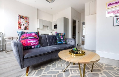 Hampstead Copropriété | Hampstead High Flyer- By Out of Office Lifestyle