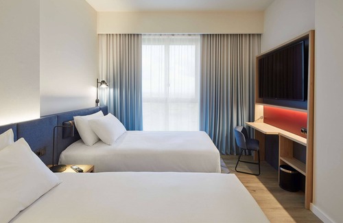 El Port Hôtel | Hampton by Hilton Barcelona Fira Gran Via
