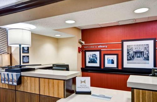 Newtonville Hôtel | Hampton Inn Albany-Wolf Road