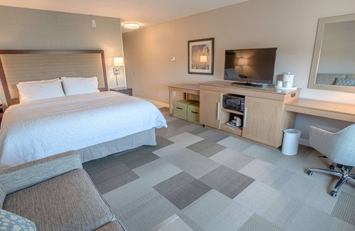 Amesbury Hôtel | Hampton Inn by Hilton Amesbury
