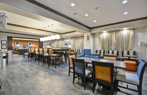 Kenedy Hôtel | Hampton Inn Kenedy