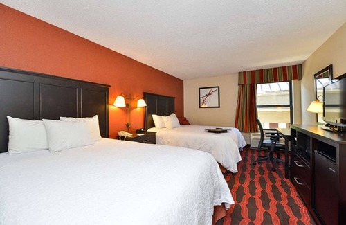 Mongo Hôtel | Hampton Inn Sturgis-Lagrange Area