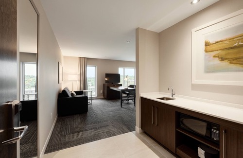 Saint-Romuald Hôtel | Hampton Inn & Suites by Hilton Quebec City Levis