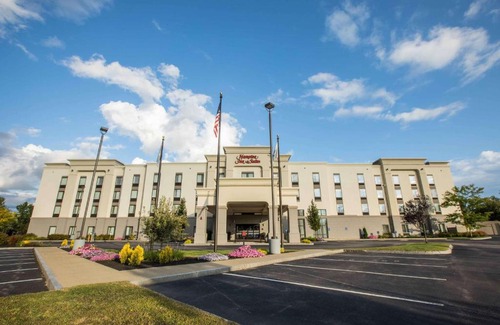 Lochmere Hôtel | Hampton Inn & Suites Tilton