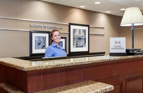 Watertown Hôtel | Hampton Inn Watertown