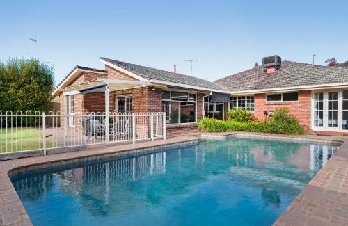 Hampton Maison | Hampton Spacious House & Pool