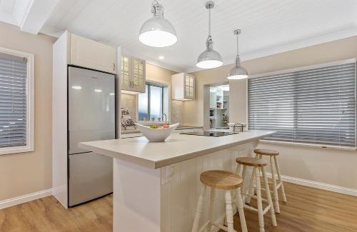 Deception Bay Maison | Hamptons at The Bay