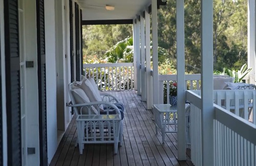 Worongary Maison | Hamptons Hinterland Retreat
