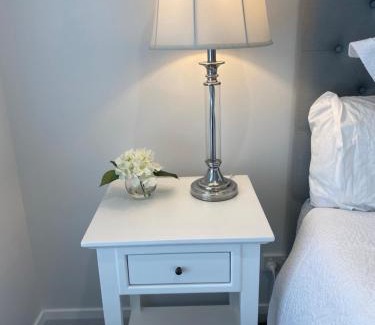 Aberglasslyn Lit Et Petit-Déjeuner | Hamptons Luxury