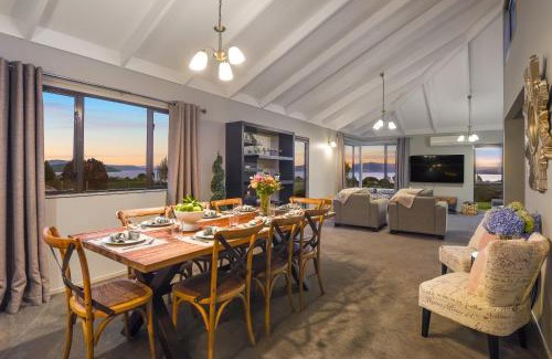 Hamurana Maison | Hamurana Lakeview Farmhouse Luxury Retreat