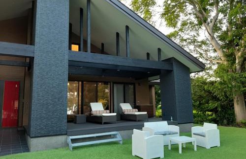 Toya Villa | HANA TOYA