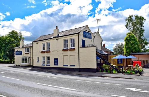 Bromsgrove Hôtel | Hanbury Turn