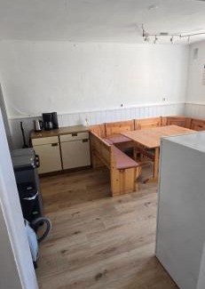 Burghaun Maison | Handwerker Haus auf 2 Etagen für 10 Personen Nähe Autobahn