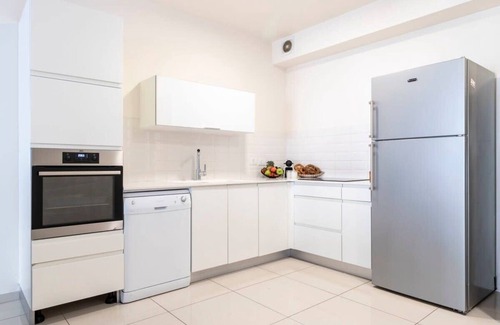 Jerusalem City Centre Appartement | Spacious 2 bedrooms+parking in city center