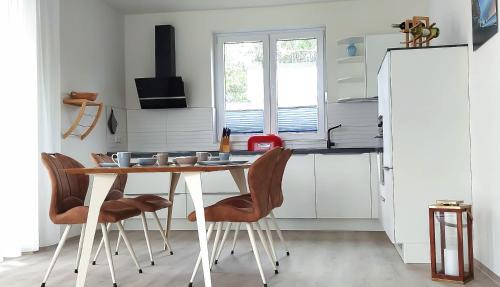 Schwerin Appartement | Hangar 19 Wohnung Seerose 2-3