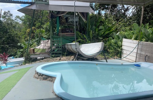 Parrita Maison | HONEYMOON JUNGLE HOME AC + PISCINE + ZIPLINE