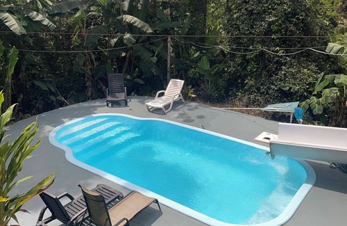 Parrita Maison | HONEYMOON JUNGLE HOME AC + PISCINE + ZIPLINE