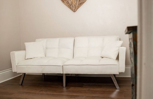Warsaw Appartement | Luxury Main Street Apartment located in Downtown Warsaw