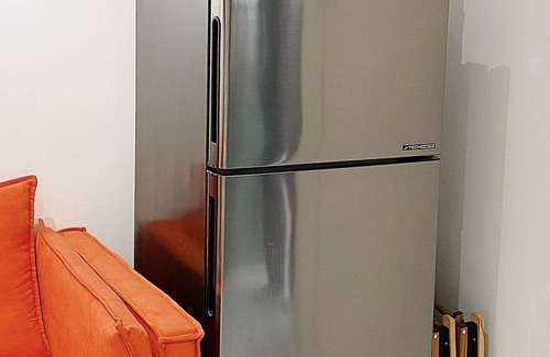 Đien Bien Appartement | Full of light 3BR apartment w/ balcony @Train Street