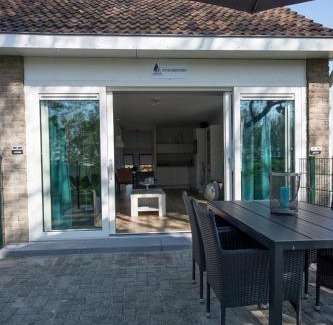 Wilhelminadorp Appartement | Hansa watersport & recreatie
