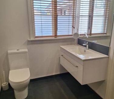 Christchurch Maison | Hansen Park Guest Cottage