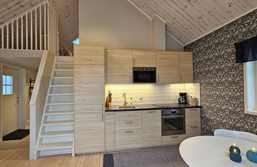 Varberg Cabine | HANSINGASTUGAN - VARBERG
