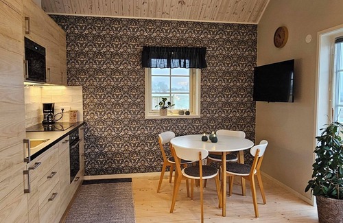 Varberg Cabine | HANSINGASTUGAN - VARBERG