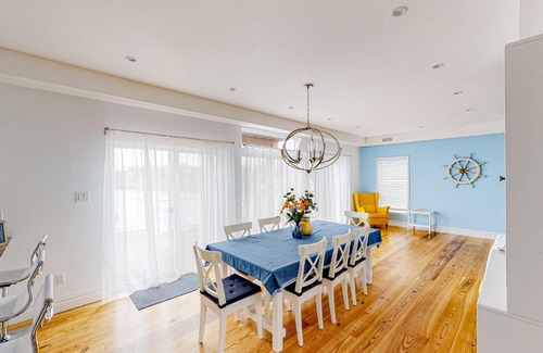 Southold Maison | Happiness Comes in Waves