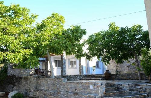 Pella Region Maison | Happinies apartments 1